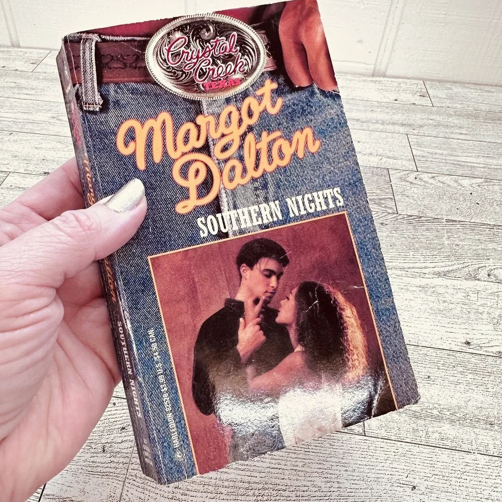 Southern Nights Margot Dalton 1994 Paperback Crystal‎ Creek Romance Novel